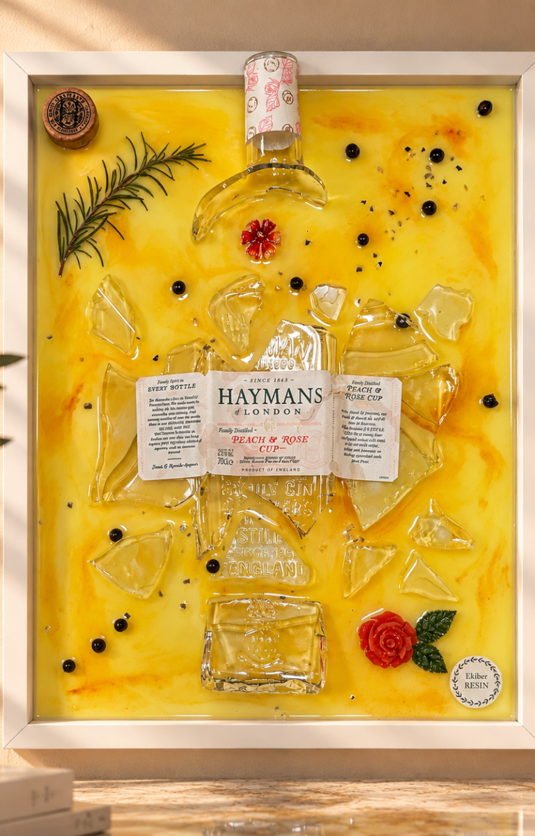 Napfényes Hayman’s gin műgyanta falikép